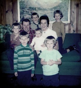 Mary Jerome Egan z mężem i sześciorgiem dzieci - rok 1973