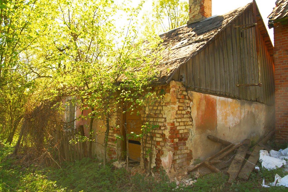 Pierwszy dom Antoniego Bernatowicza po wojnie - Maże 16
