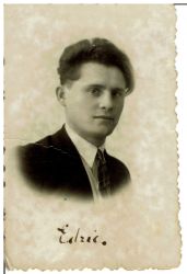 Edward Jaroma (1912- ?) Edward Jaroma (1912- ?)